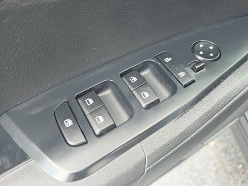 Used 2024 Kia Sportage LX AWD/4WD image 15