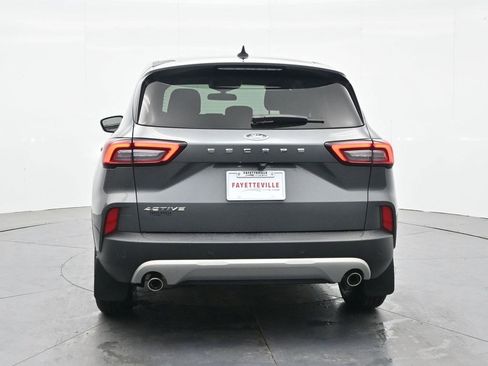 Used 2025 Ford Escape Active w/ Tech Pack #1 FWD image 7