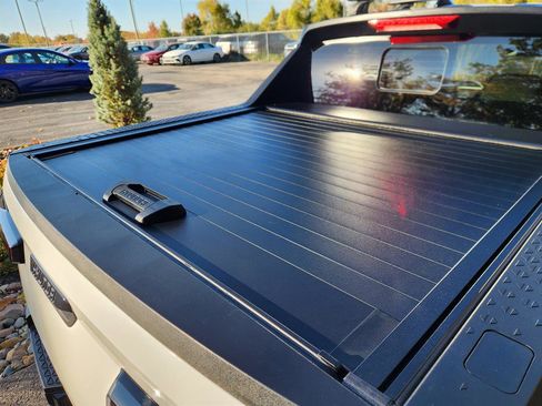 Certified 2024 Hyundai Santa Cruz Limited image 18