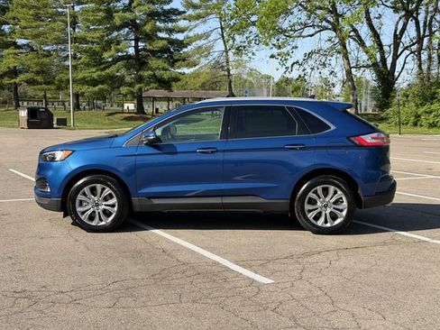 Used 2024 Ford Edge Titanium AWD/4WD image 22