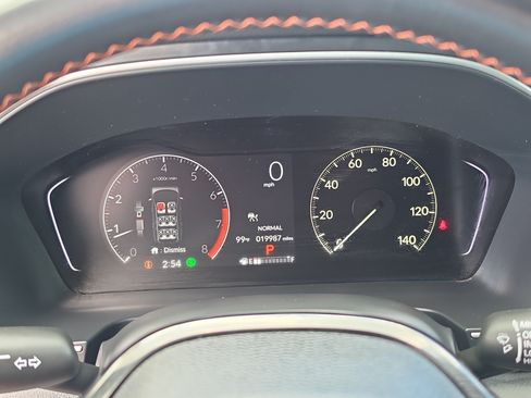 Used 2025 Honda Pilot Sport image 33