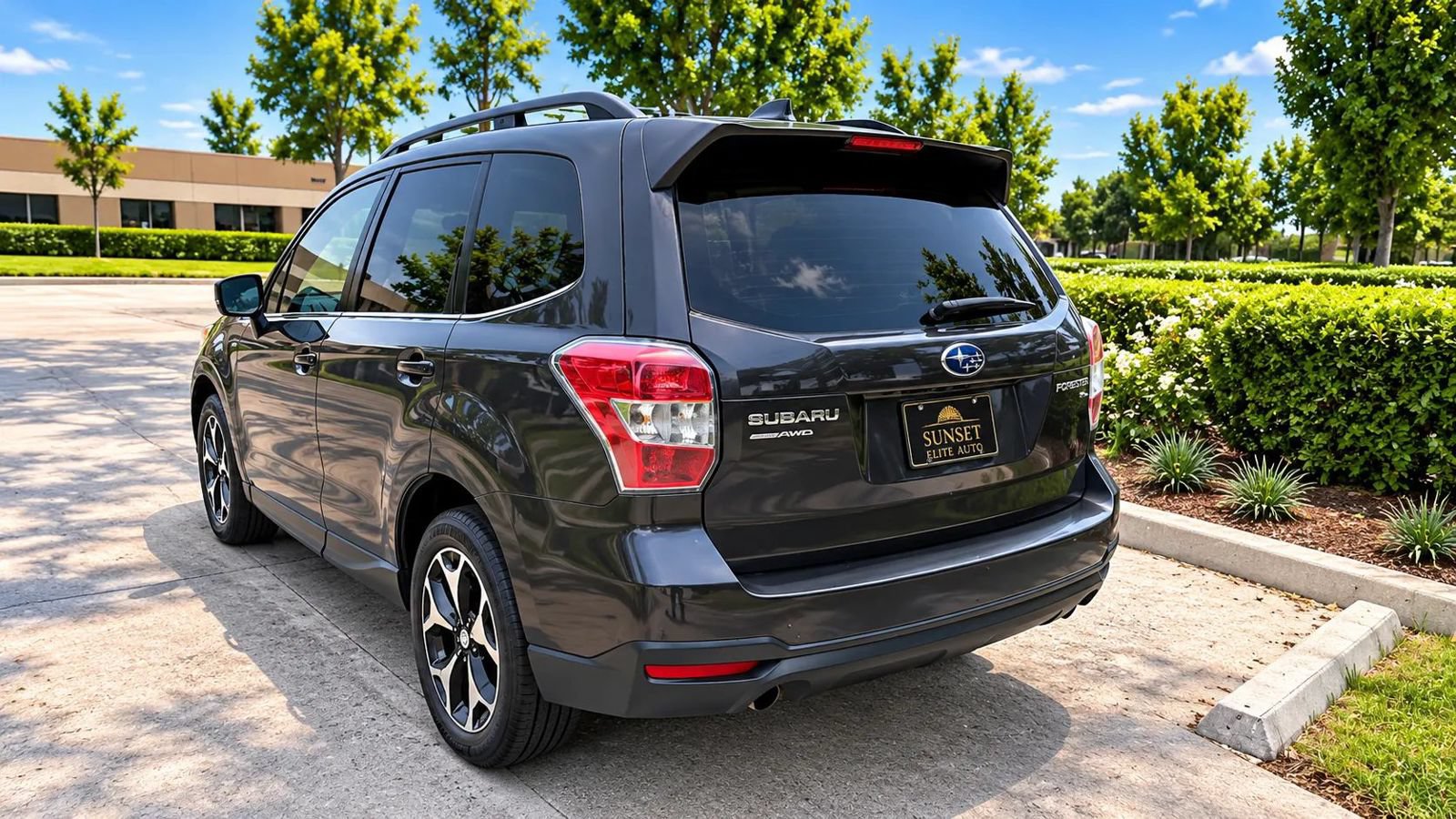 Used 2016 Subaru Forester 2.0XT Premium AWD/4WD image 5
