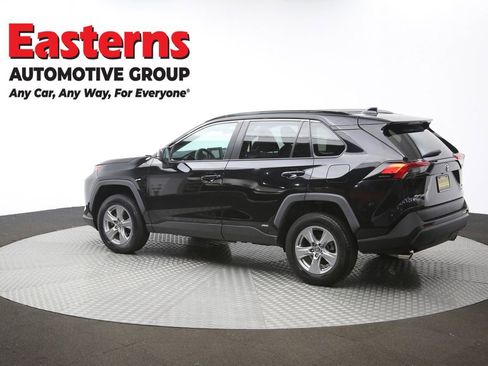 Used 2022 Toyota RAV4 LE image 62