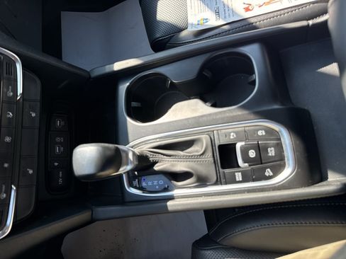 Used 2020 Hyundai Santa Fe SEL AWD/4WD image 18