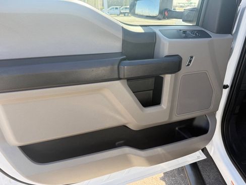 Used 2021 Ford F550 4X4 2dr Regular Cab 145.3 205. image 16