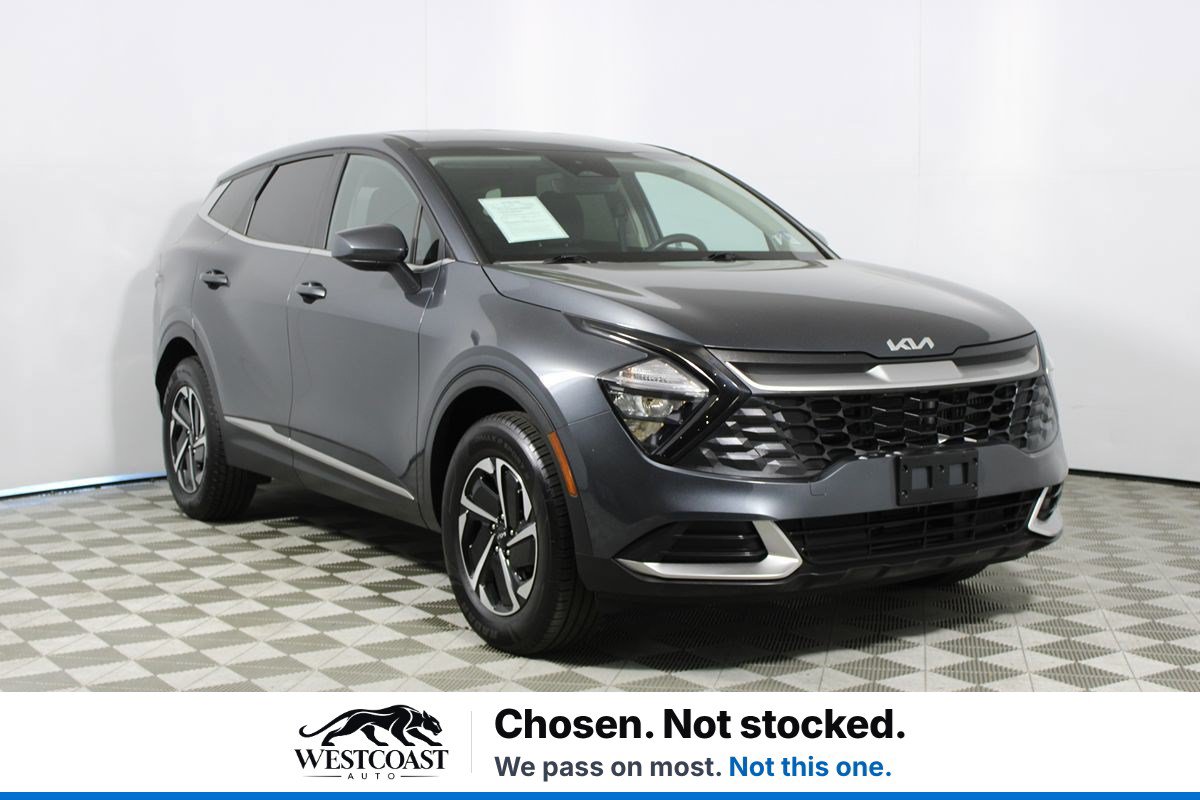 Used 2023 Kia Sportage LX AWD/4WD image 1