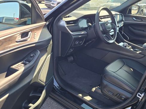 New 2026 Jeep Grand Cherokee L Limited image 4