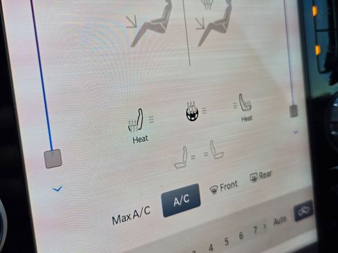 Used 2025 RAM 1500 Lone Star image 20