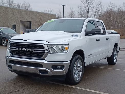 Used 2023 RAM 1500 Big Horn AWD/4WD image 2