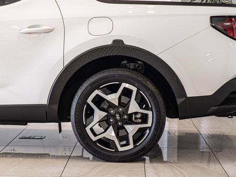 Used 2024 Hyundai Santa Cruz Limited AWD/4WD image 7