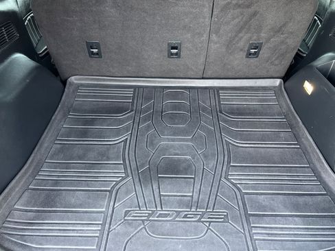 Used 2020 Ford Edge ST w/ Equipment Group 401A image 15