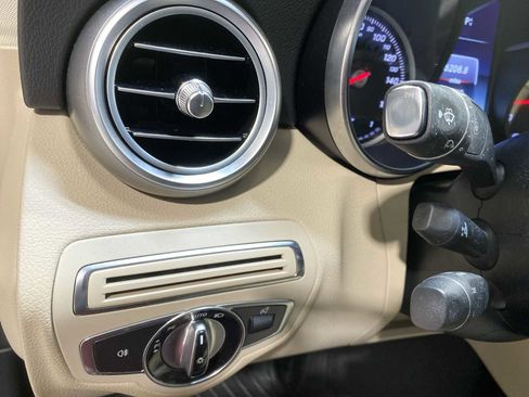 Used 2016 Mercedes-Benz C 300 C 300 image 24