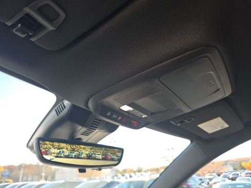 New 2026 Chevrolet Traverse LT w/ Driver Confidence Package image 21