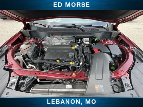 Certified 2025 Chevrolet Trax LT w/ LT Convenience Package FWD image 27