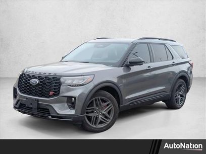 Used 2025 Ford Explorer ST