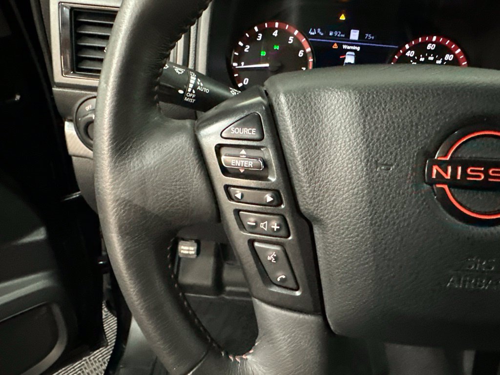 Used 2024 Nissan Titan PRO-4X w/ Pro-4x Convenience Package AWD/4WD image 16