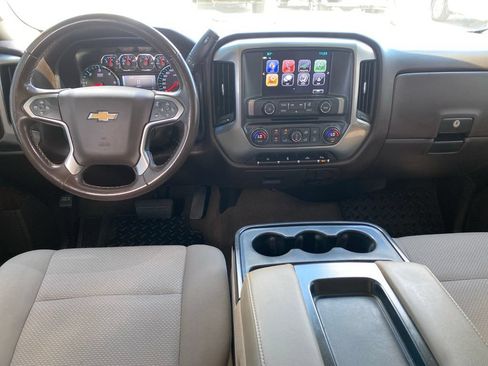 Used 2018 Chevrolet Silverado 2500 LT w/ LT Convenience Package RWD image 4