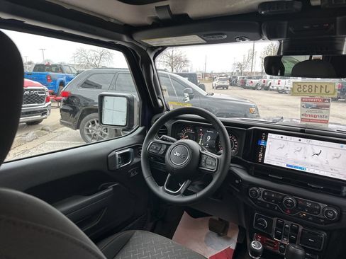 New 2026 Jeep Gladiator Mojave image 48