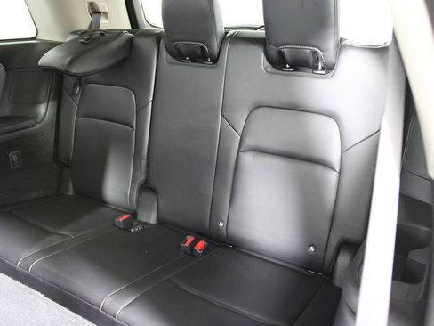 Used 2023 Nissan Pathfinder SL image 31