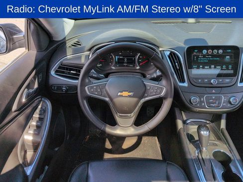 Certified 2018 Chevrolet Malibu LT w/ Leather Package image 12