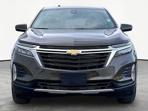 Used 2024 Chevrolet Equinox LT FWD image 2