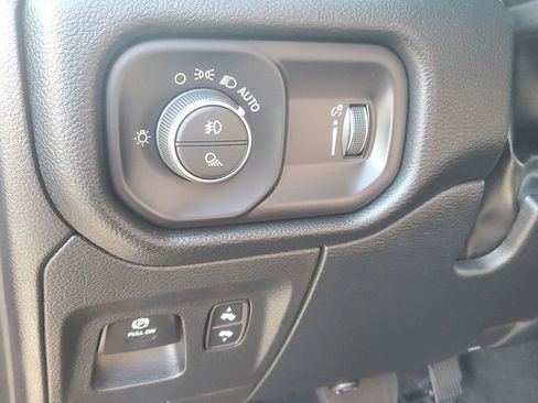 Used 2022 RAM 1500 Big Horn w/ Built-to-serve Edition AWD/4WD image 23