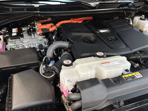 Used 2023 Toyota Tundra TRD Pro AWD/4WD image 42