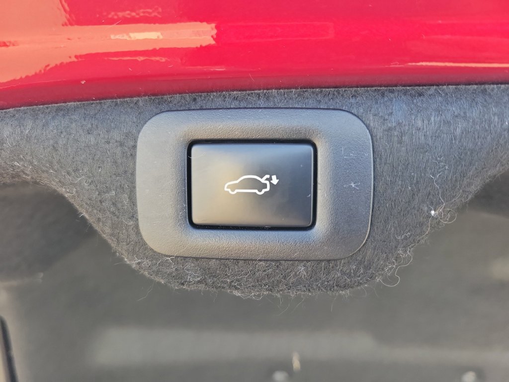 Used 2023 Lexus ES 300h w/ Accessory Package (Z2) FWD image 28