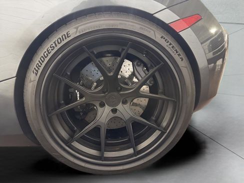 Used 2018 McLaren 720S image 29