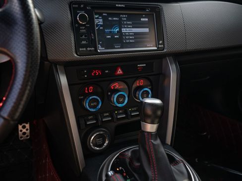 Used 2015 Subaru BRZ Limited RWD image 20