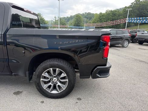 Used 2019 Chevrolet Silverado 1500 RST AWD/4WD image 7