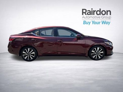 Used 2022 Nissan Sentra SV w/ SV Premium Package FWD image 8