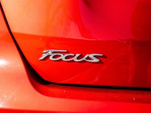 Used 2018 Ford Focus ST w/ Equipment Group 401A image 28