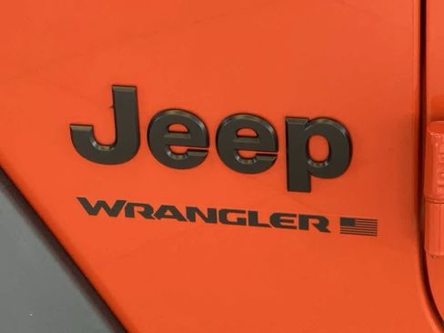 Used 2023 Jeep Wrangler Sport AWD/4WD image 10