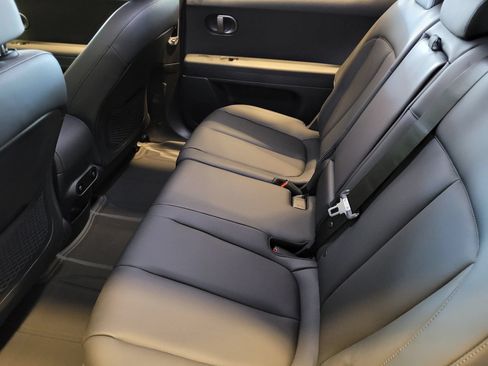 New 2026 Hyundai Ioniq 5 SEL RWD image 7