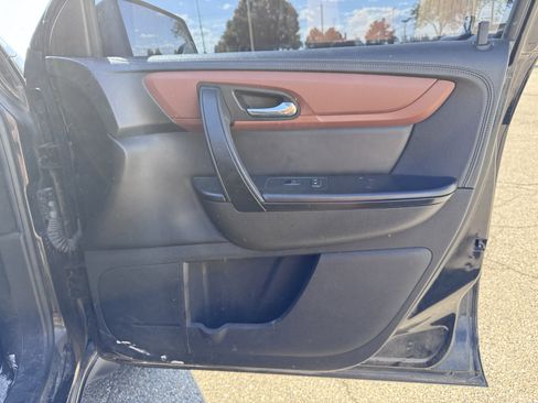 Used 2016 Chevrolet Traverse LT AWD/4WD image 49