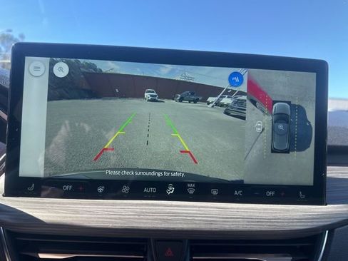 New 2026 Ford Escape SE w/ PHEV Premium Package FWD image 24