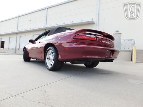 Used 1995 Chevrolet Camaro Z28 image 20