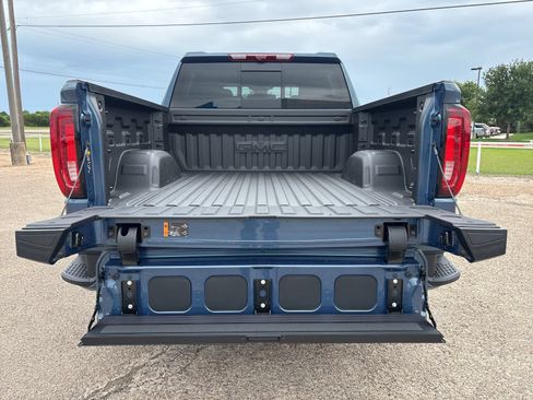New 2026 GMC Sierra 1500 Denali w/ Denali Reserve Package AWD/4WD image 36