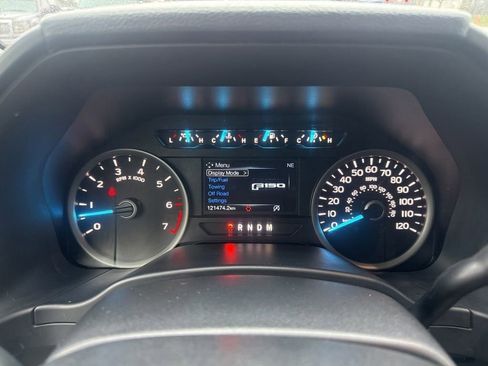 Certified 2020 Ford F150 XLT w/ Equipment Group 302A Luxury image 23