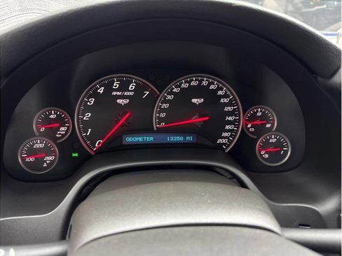 Used 2013 Chevrolet Corvette Coupe w/ 3LT Preferred Equipment Group RWD image 13