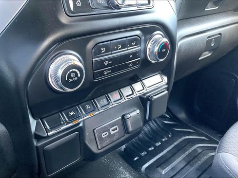 Certified 2022 GMC Sierra 1500 Pro w/ Convenience Package RWD image 33