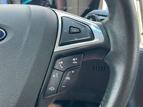 Used 2017 Ford Edge SEL w/ Equipment Group 201A FWD image 36