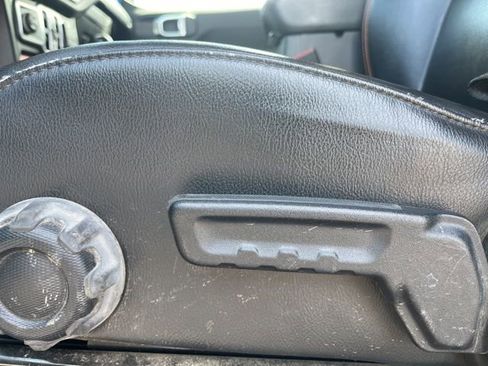 Used 2020 Jeep Gladiator Mojave image 15