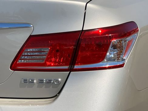 Used 2010 Lexus ES 350 FWD image 30