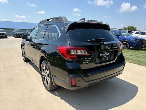 Used 2019 Subaru Outback 3.6R Limited w/ Popular Package #2 AWD/4WD image 4
