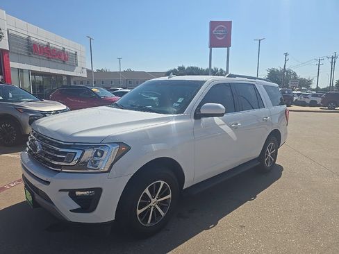 Used 2020 Ford Expedition XLT RWD image 1