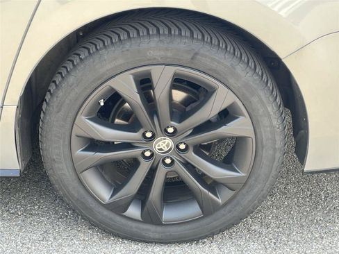 Used 2021 Toyota Sienna XSE w/ XSE Plus Package FWD image 7