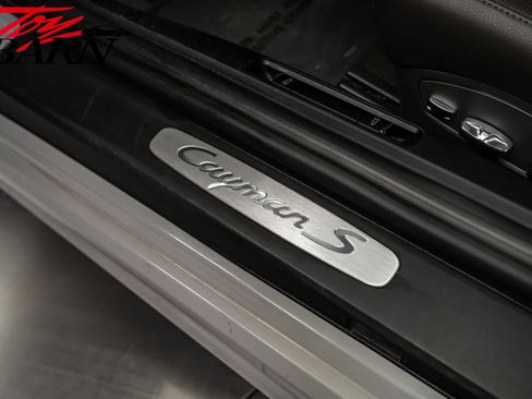 Used 2018 Porsche 718 Cayman S image 24