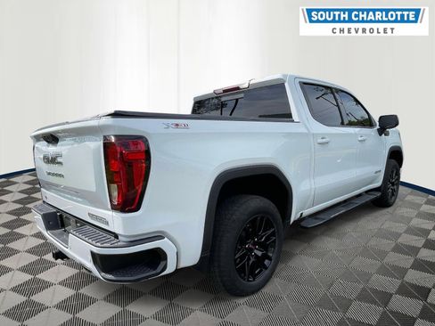 Used 2025 GMC Sierra 1500 Elevation w/ Elevation Premium Package image 5
